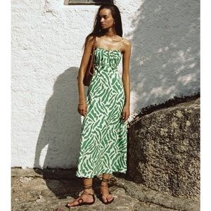 FAITHFULL THE BRAND
Tulli San Paolo Midi Dress